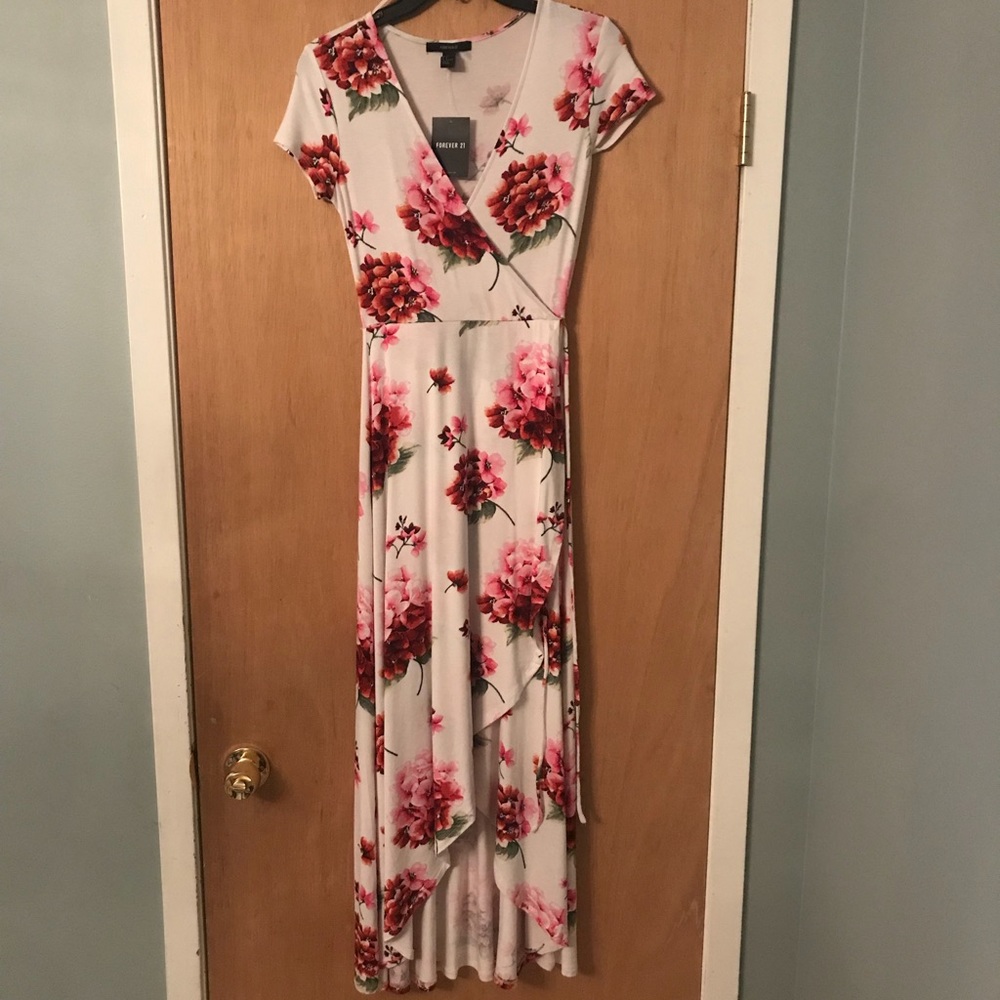 💕brand new floral print dress💕